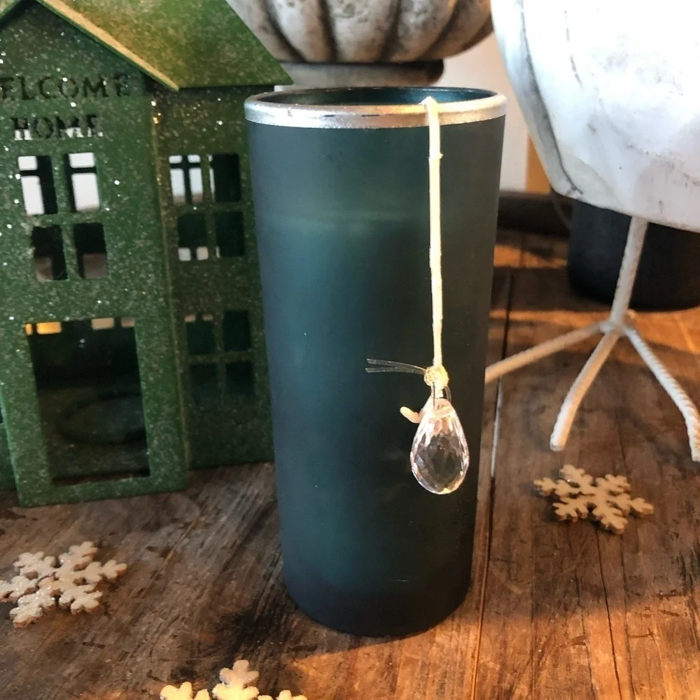 PIER 1 IMPORTS GLASS JAR CHRISTMAS CANDLE COZY WINTER MORNING W/PRISM CHARM NWT